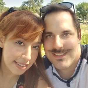 Meet your Poshers, Nick and Bree